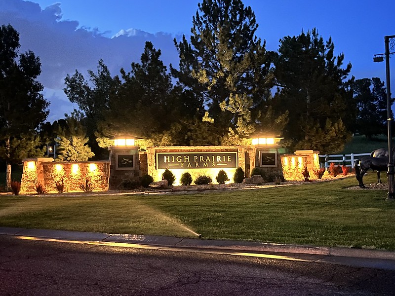 Backlit monument sign with halo effect