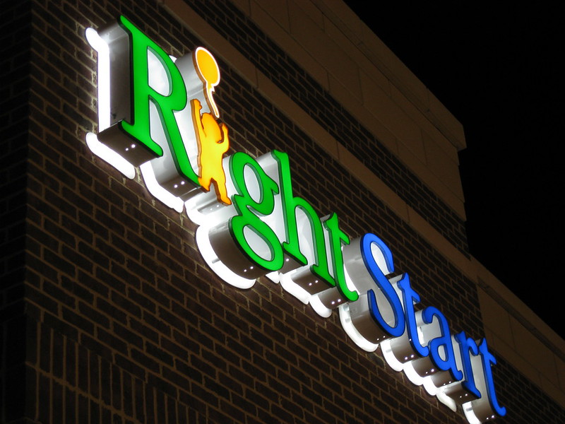 Exterior illuminated business sign saying RightStart